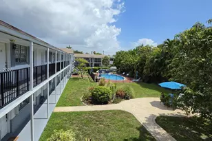 1431 S 14th Ave, Hollywood, FL 33020 - Photo 14