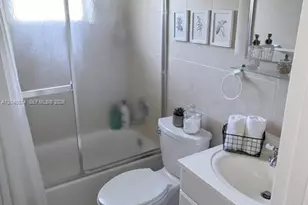1431 S 14th Ave, Hollywood, FL 33020 - Photo 32