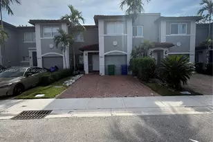 2864 SW 129th Ave, Miramar, FL 33027 - Photo 2
