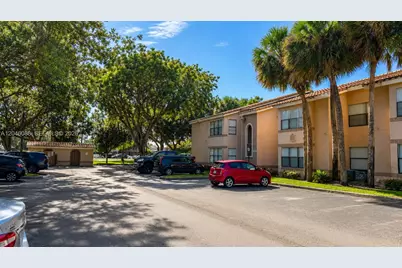 2986 S University Dr #8108, Davie, FL 33328 - Photo 2