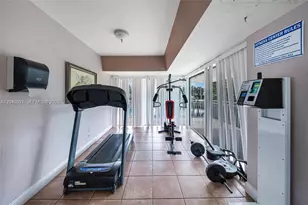 455 S Pine Island Rd, Plantation, FL 33324 - Photo 14
