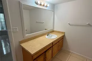 455 S Pine Island Rd, Plantation, FL 33324 - Photo 8