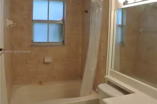 2201 W Preserve Way, Miramar, FL 33025 - Photo 22