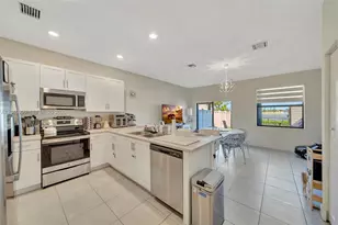 11295 W 34th Wy., Hialeah, FL 33018 - Photo 12