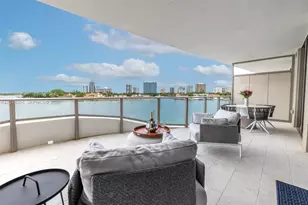 1135 103rd St, Bay Harbor Islands, FL 33154 - Photo 48