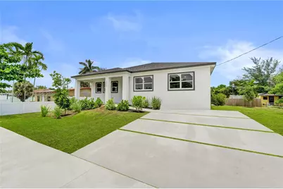 211 NW 14th Ct, Dania Beach, FL 33004 - Photo 2