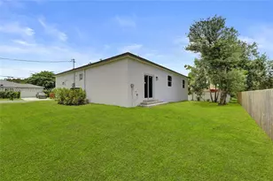 211 NW 14th Ct, Dania Beach, FL 33004 - Photo 18