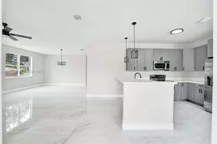 211 NW 14th Ct, Dania Beach, FL 33004 - Photo 6