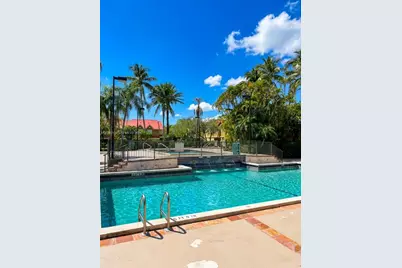 18338 NW 68th Ave #D, Hialeah, FL 33015 - Photo 20