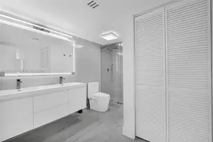 2016 Bay Dr, Miami Beach, FL 33141 - Photo 16