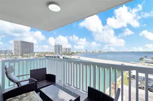 2016 Bay Dr, Miami Beach, FL 33141 - Photo 18