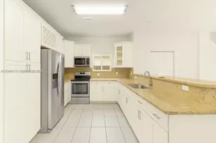 1110 NE 1st Ave., Fort Lauderdale, FL 33304 - Photo 4