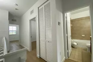 3538 W 88th Terrace, Hialeah Gardens, FL 33018 - Photo 22