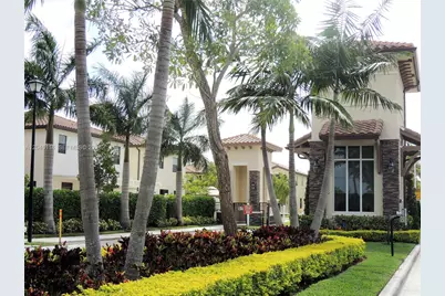 3538 W 88th Terrace #3538, Hialeah Gardens, FL 33018 - Photo 1