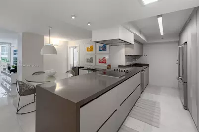 5757 Collins Ave #2207, Miami Beach, FL 33140 - Photo 14