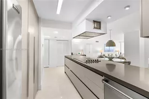 5757 Collins Ave, Miami Beach, FL 33140 - Photo 8