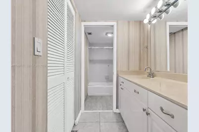 1901 Brickell Ave #B1203, Miami, FL 33129 - Photo 6