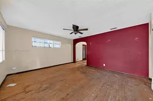 914 N K St, Lake Worth, FL 33460 - Photo 10