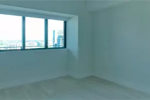 650 NE 32nd St, Miami, FL 33137 - Photo 12