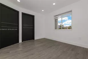 8085 NW 8th St, Miami, FL 33126 - Photo 14