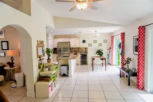 16850 Crestview Ln, Weston, FL 33326 - Photo 14