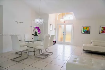 16850 Crestview Ln, Weston, FL 33326 - Photo 6
