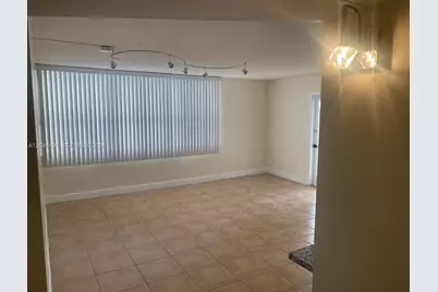 [Address not provided], Miami, FL 33179 - Photo 10