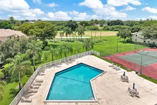16379 Malibu Dr, Weston, FL 33326 - Photo 48