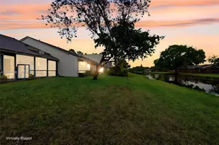 7924 NW 10th St, Plantation, FL 33322 - Photo 6