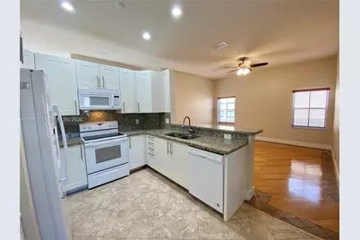 837 Tanglewood Cir #., Weston, FL 33327 - Photo 4