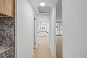 5555 Collins Ave, Miami Beach, FL 33140 - Photo 4