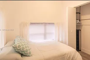 27 NE 60th Terrace, Miami, FL 33137 - Photo 14