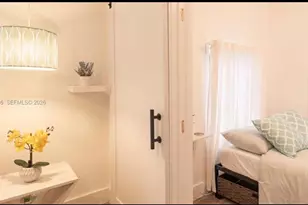 27 NE 60th Terrace, Miami, FL 33137 - Photo 6