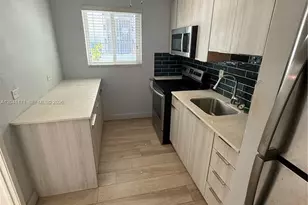 1450 Lenox Ave., Miami Beach, FL 33139 - Photo 14