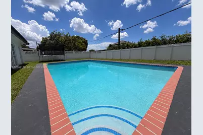 17130 NW 42nd Ct, Miami Gardens, FL 33055 - Photo 16