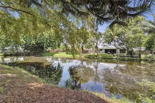 9120 SW 49th St, Cooper City, FL 33328 - Photo 4