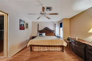 9120 SW 49th St, Cooper City, FL 33328 - Photo 40