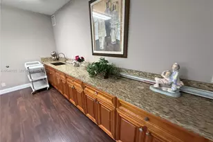 11185 Rios Rd, Boca Raton, FL 33498 - Photo 14