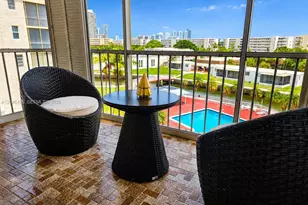 2859 Leonard Dr, Aventura, FL 33160 - Photo 2