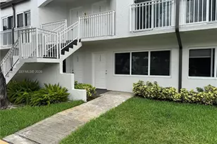 8695 NW 6th Ln, Miami, FL 33126 - Photo 2