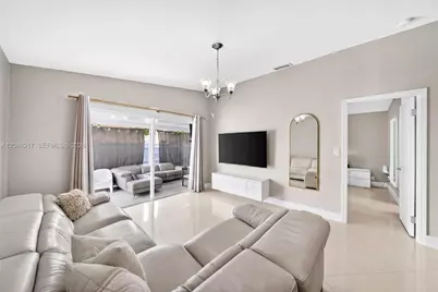 17501 SW 142nd Ct, Miami, FL 33177 - Photo 24