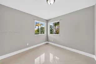 17501 SW 142nd Ct, Miami, FL 33177 - Photo 20