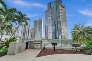 888 Biscayne Blvd, Miami, FL 33132 - Photo 66
