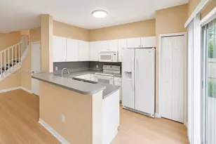 8526 NW 107th Passage, Doral, FL 33178 - Photo 1