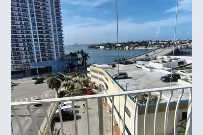 7601 E Treasure Dr #811, North Bay Village, FL 33141 - Photo 2