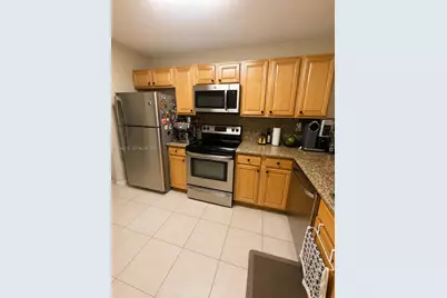7954 NW 41st Ct, Sunrise, FL 33351 - Photo 6