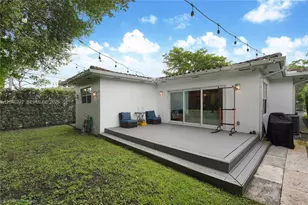 1556 Catalonia Ave, Coral Gables, FL 33134 - Photo 24