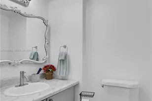 3849 NE 169th St, North Miami Beach, FL 33160 - Photo 16