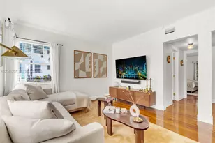 915 8th St, Miami Beach, FL 33139 - Photo 2