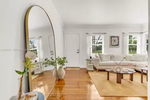 915 8th St, Miami Beach, FL 33139 - Photo 8